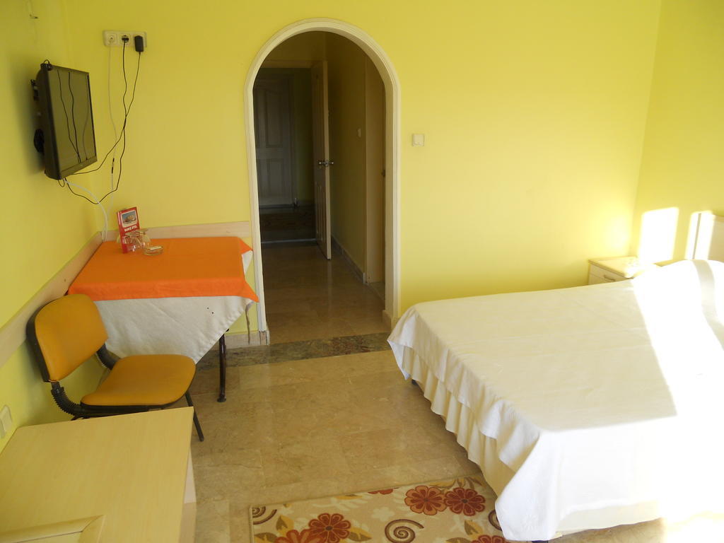 Baris Hotel Ердемлі Екстер'єр фото